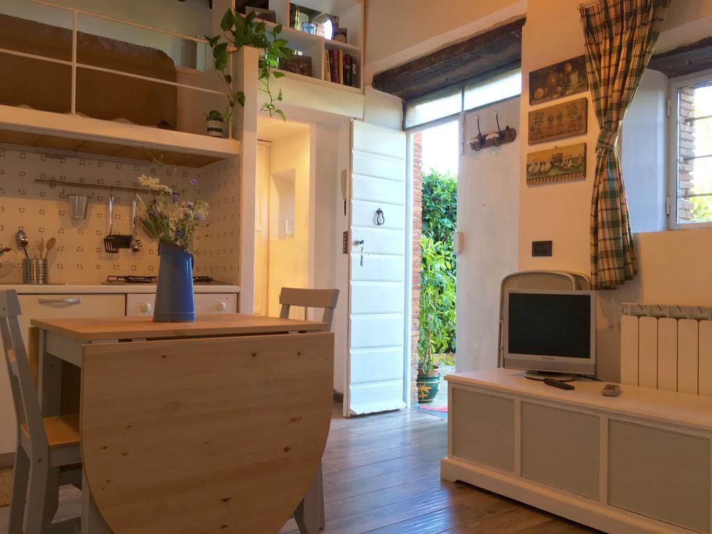 Casa Bouganville Massa Macinaia Экстерьер фото