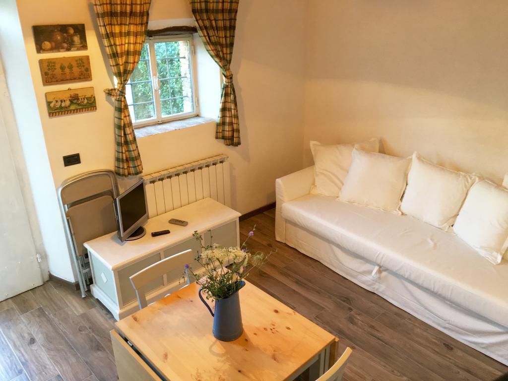 Casa Bouganville Massa Macinaia Экстерьер фото